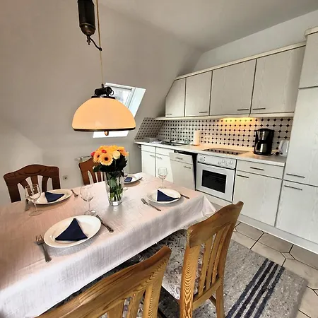 Apartment 21103